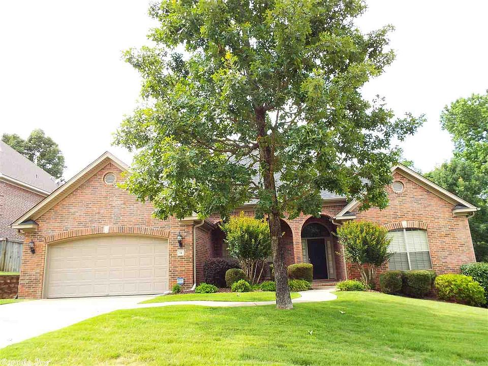 1st image of 14 Woodfern Dr