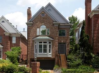 326 N Meramec Ave, Saint Louis, MO 63105