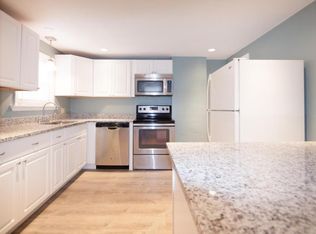 57 Walworth St, Worcester, MA 01602