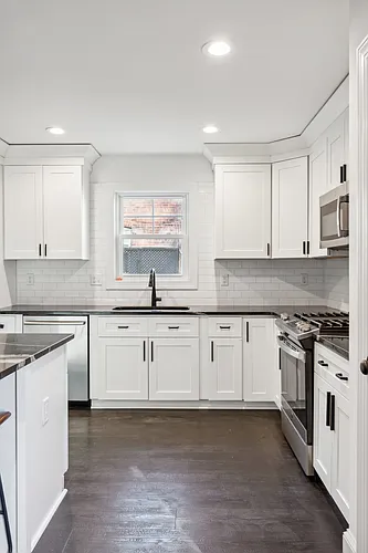 113 S Laurel St #A Photo 1