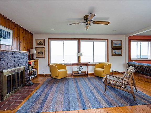 5th image of 7395 Lakeshore Rd