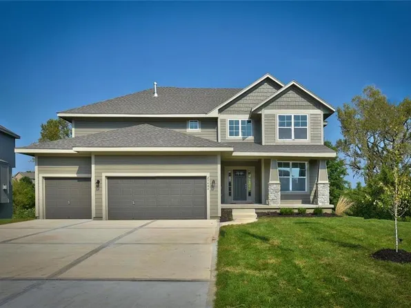 2750 W Dartmouth St, Olathe, KS 66061