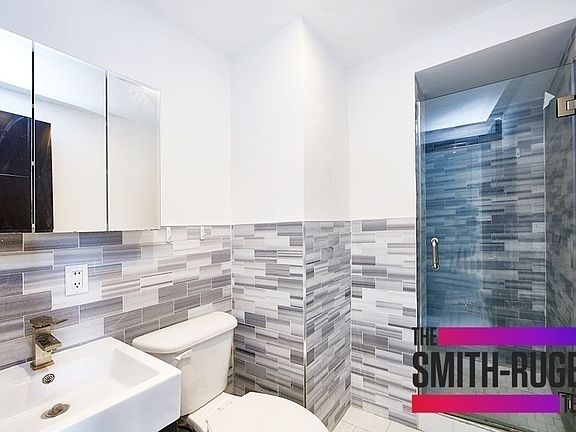 5th image of 953 Columbus Ave APT 4n