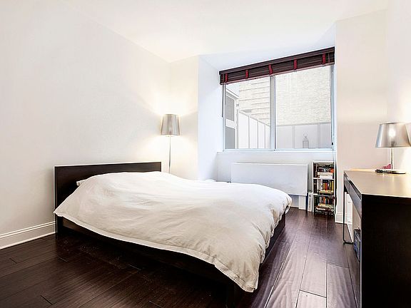4th image of 120 Riverside Blvd APT 3P