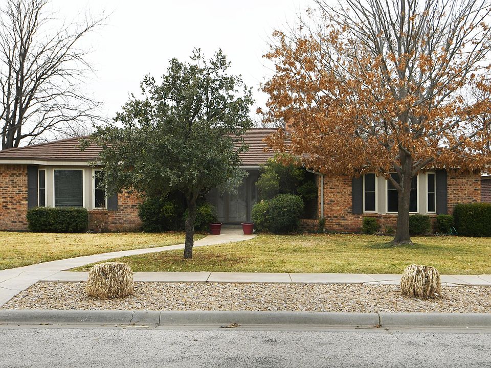 1st image of 4032 Montague Dr