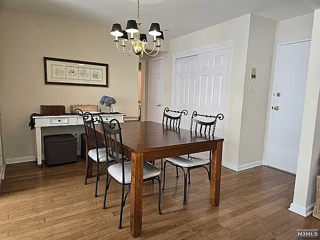 601 Davis Ave #3 — Photo 4
