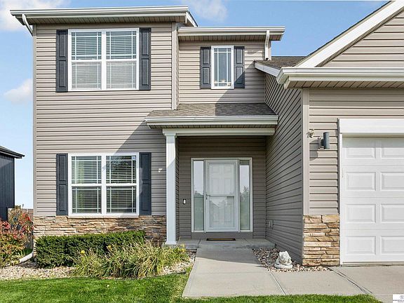 4th image of 4415 N 174th Ave