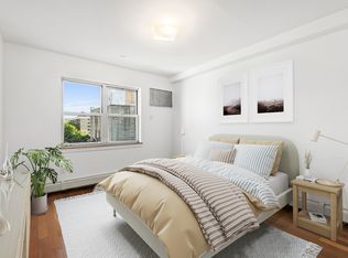122 Boerum St #3B, Brooklyn, NY 11206