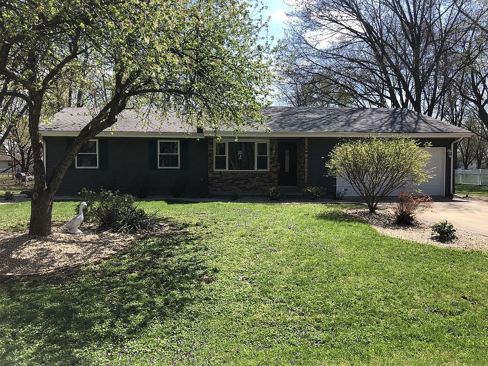 1st image of 1619 Acorn Ln