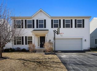 1150 Sarasota Dr, Hampshire, IL 60140