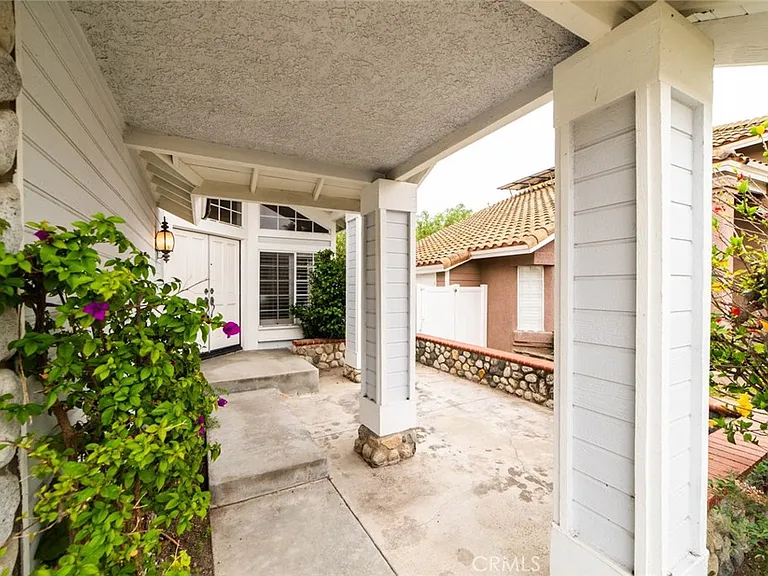 26732 Ashford — Photo 23
