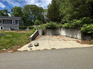 15 Fiske Ave, Saugus, MA 01906