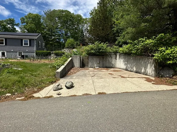 15 Fiske Ave, Saugus, MA 01906