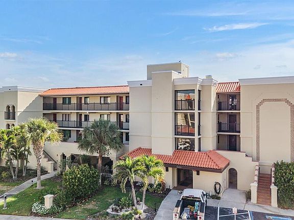 3rd image of 7435 BAYSHORE DRIVE #303