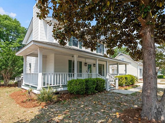 3rd image of 149 Mansfield Cir