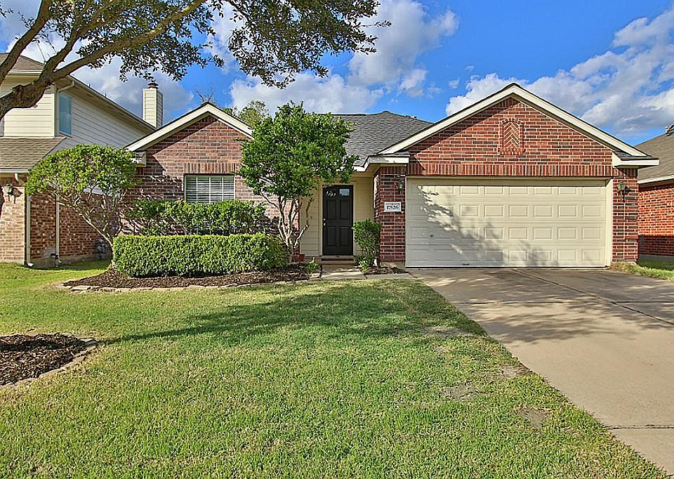 1st image of 17526 Heath Grove Ln