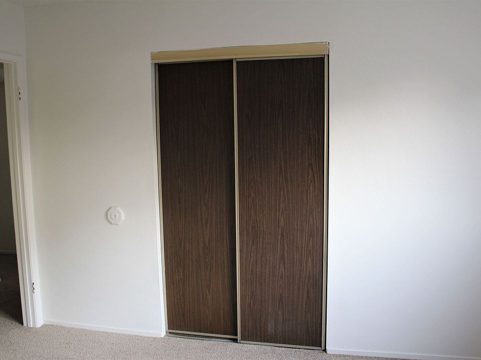 Building Photo 5
