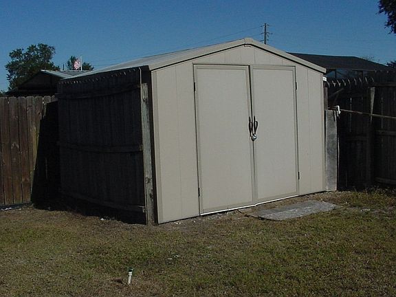 2nd image of 5722 Lake Fox Dr E