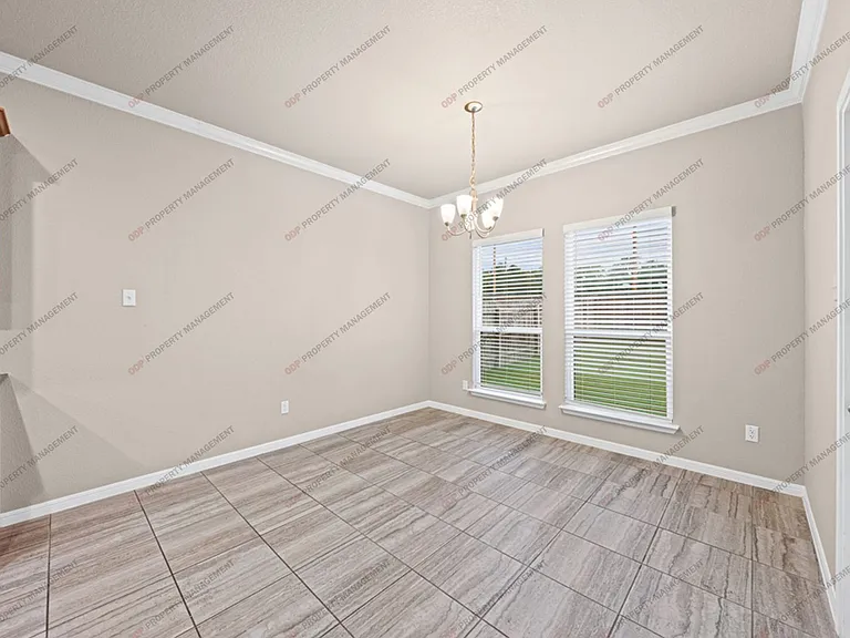 5620 Blackstone Dr — Photo 12