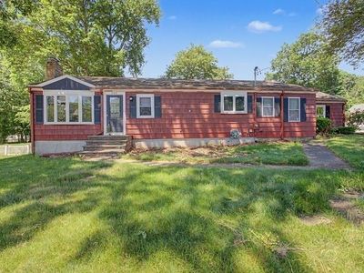 360 S Main St, Bellingham, MA, 02019