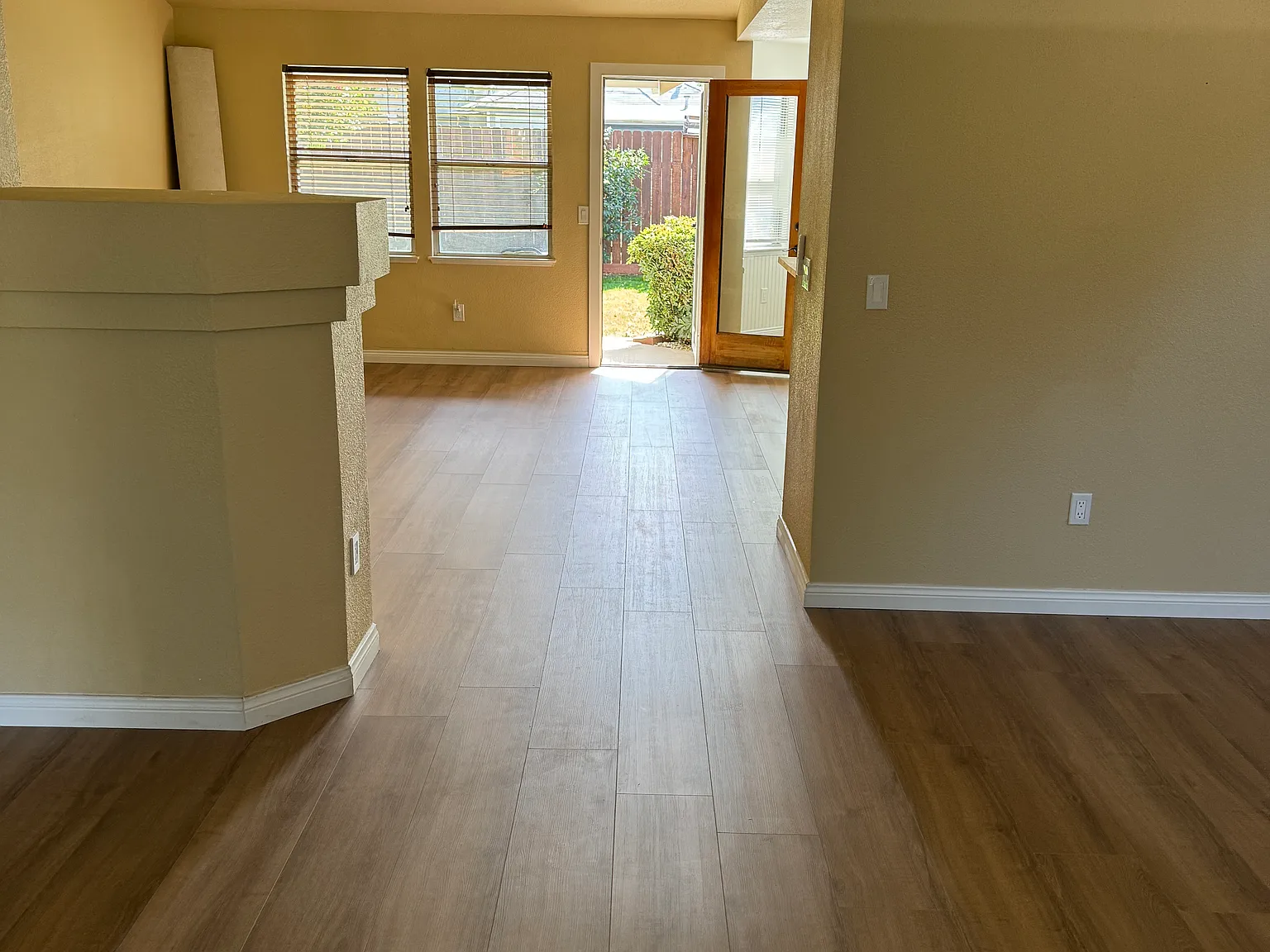 3 bed, 1683 sqft, $3,000 — Photo 3