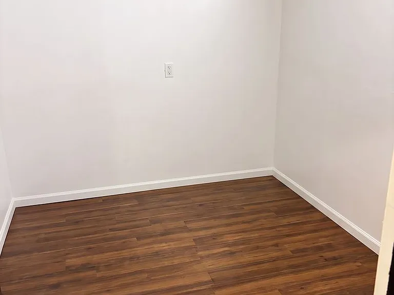 602 E McLemore Ave — Photo 8