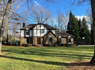 4601 Olde Forest Dr, Greensboro, NC 27406