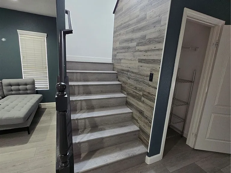 40643 Cartier St — Photo 23