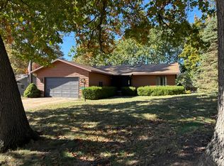 14875 152nd Ave, Grand Haven, MI 49417