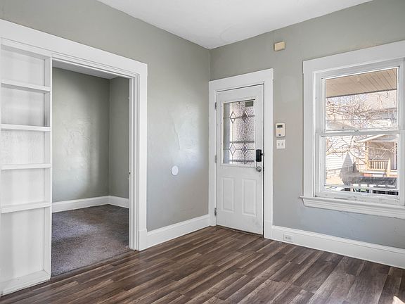 3rd image of 3107 Saratoga Ave