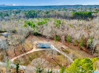 400 Smoke Rise Ln, Warrior, AL 35180