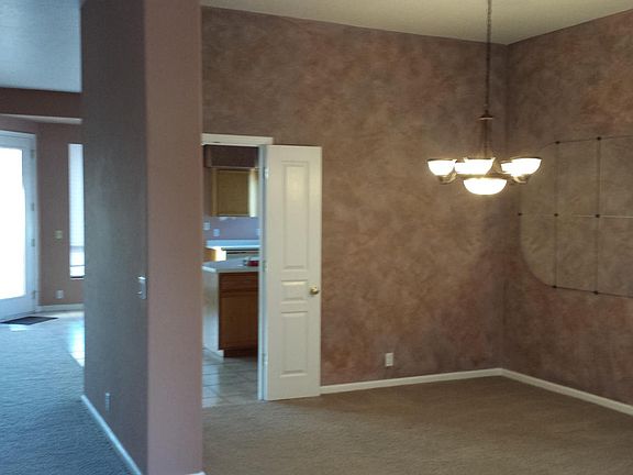 3rd image of 15912 E Ponderosa Dr