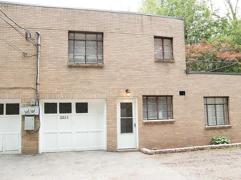 1223 Greenbrier Rd #1/2 — Photo 64