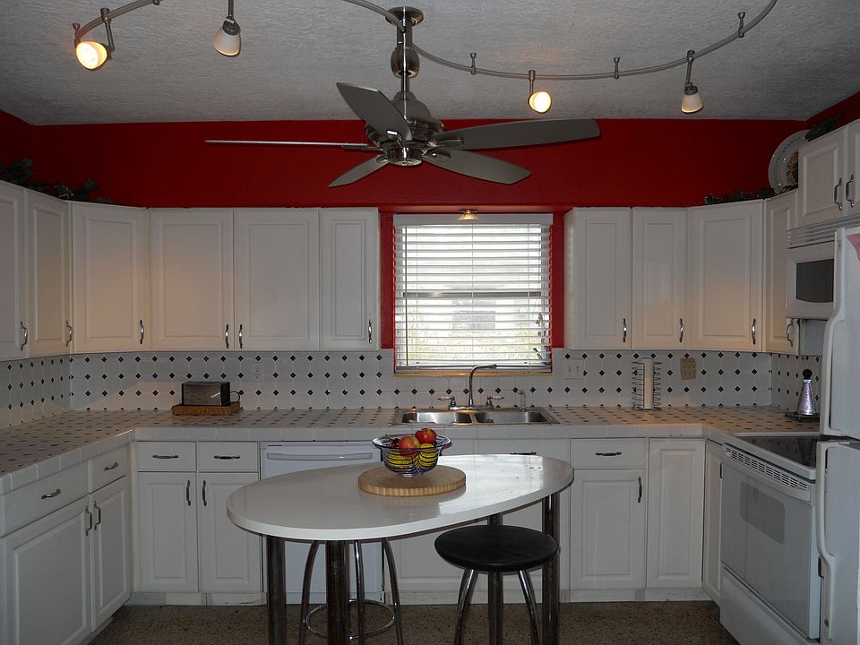 1st image of 5009 Remington Dr