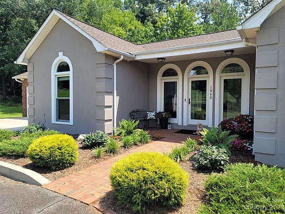 2nd image of 1840 Loven Dr