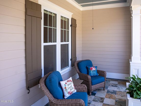 4th image of 2574 Parkridge Drive
