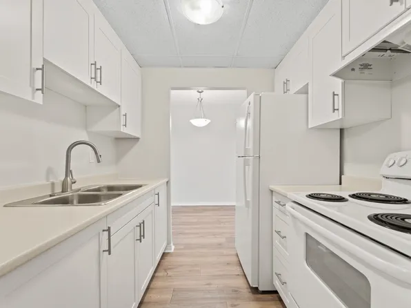 Anchorage Apartments