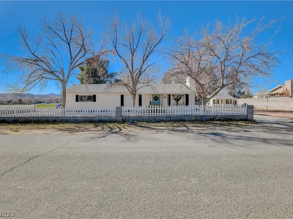 3515 Sandy St, Logandale, NV 89021