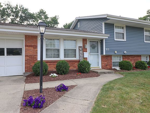 5th image of 813 Willowood Dr W