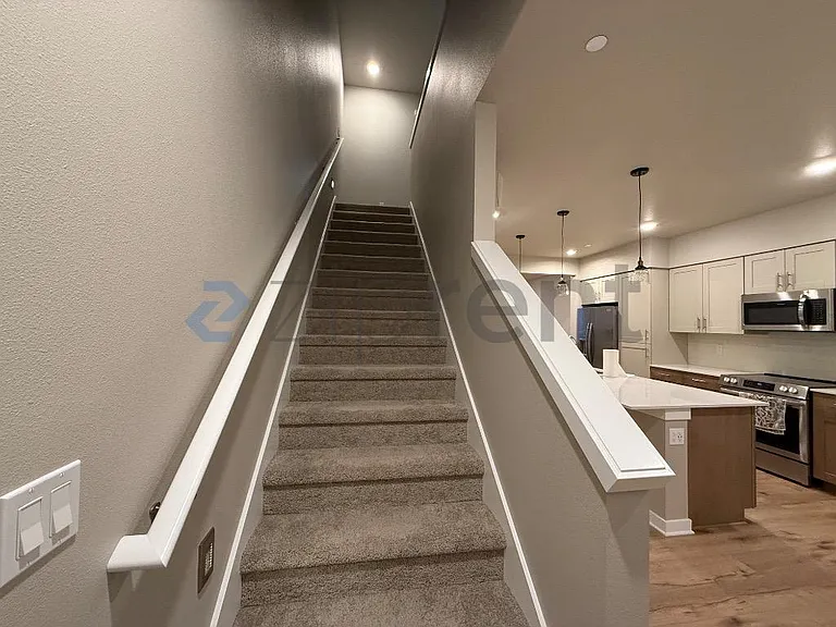 13707 Manor Way #F6 — Photo 28