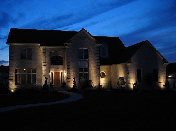 2nd image of 1200 W Blue Bird Ct