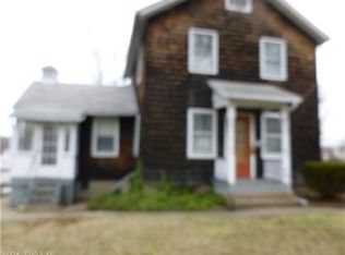 105 Wakelee Ave, Ansonia, CT 06401