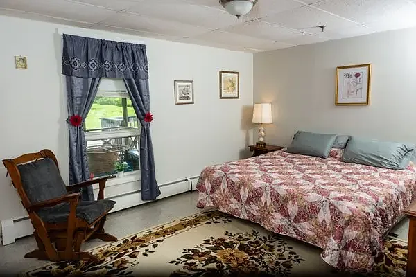 327 Shusta Rd — Photo 16