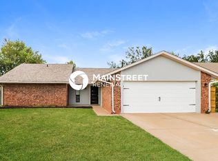 2013 Vanishing Trl, Edmond, OK 73013