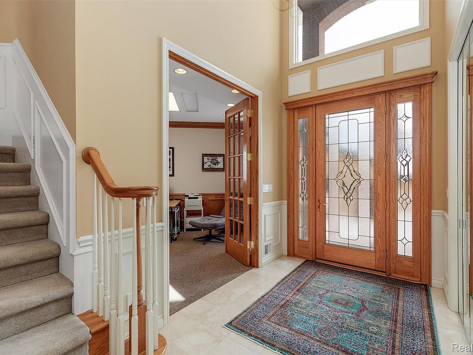 34330 Jefferson Ave, photo 10
