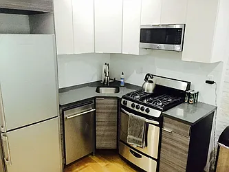 Rented by Sean Mashihi, LREB