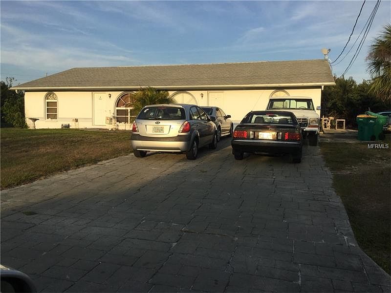 1st image of 6958 Rosemont Dr APT B