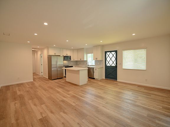 3rd image of 2983 W 235th St