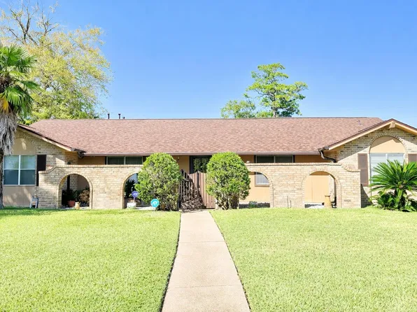 6610 Wedgewood Dr, Beaumont, TX 77706