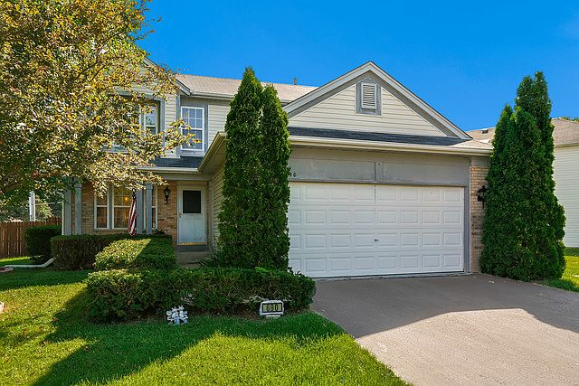 1st image of 690 Sycamore Ln